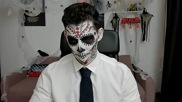 BrutusK08 online show from October 30, 6:38 pm