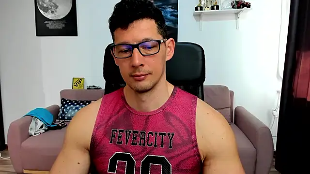 BrutusK08 online show from March 11, 7:24 am