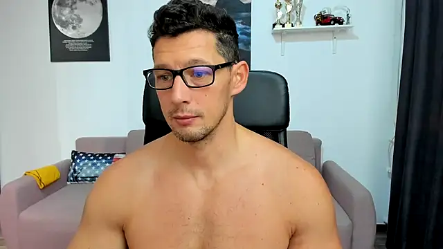 BrutusK08 online show from October 21, 5:51 am