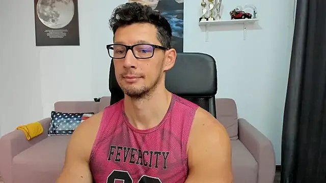 BrutusK08 online show from October 25, 6:34 am