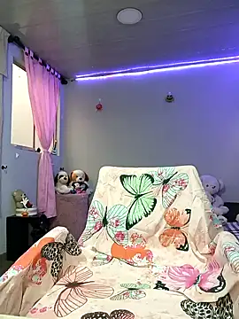 Snapshot of KATYGONZALEZ chatting on January 25, 3:41 pm KATYGONZALEZ online show from January 25, 3:41 pm