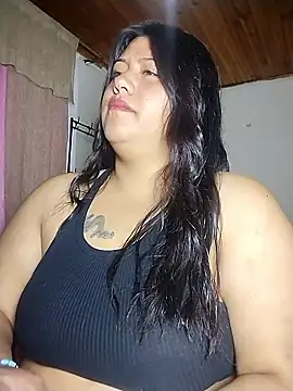 KATYGONZALEZ online show from May 3, 10:57 pm