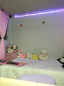 Snapshot of KATYGONZALEZ chatting on February 15, 11:58 pm KATYGONZALEZ online show from February 15, 11:58 pm