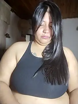 Snapshot of KATYGONZALEZ chatting on July 15, 11:45 pm KATYGONZALEZ online show from July 15, 11:45 pm