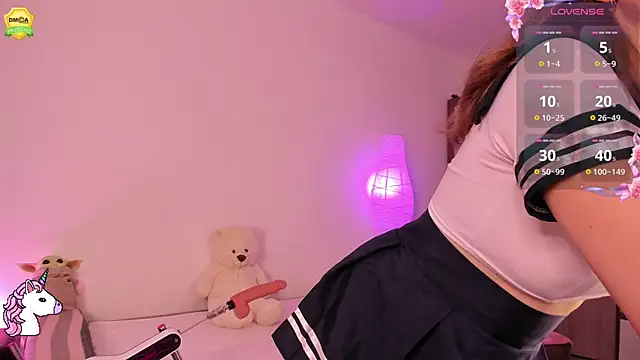 EvaUniporn online show from September 10, 9:52 am