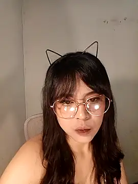 Chall mee online show from April 14, 3:28 pm