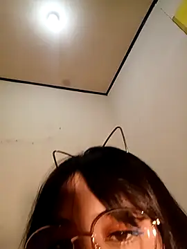 Chall mee online show from April 4, 4:13 pm