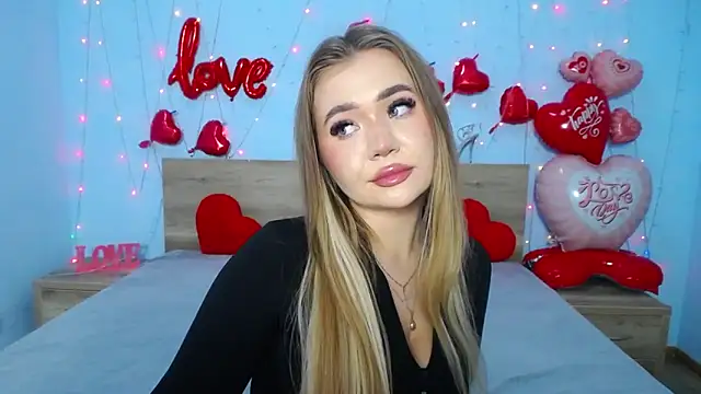 StacyYellig online show from February 18, 6:58 pm