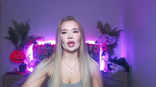 Snapshot of StacyYellig chatting on November 3, 8:45 pm StacyYellig online show from November 3, 8:45 pm