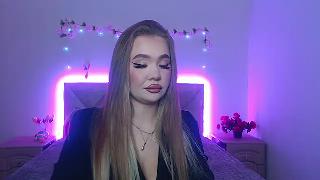 Snapshot of StacyYellig chatting on April 14, 8:47 pm StacyYellig online show from April 14, 8:47 pm