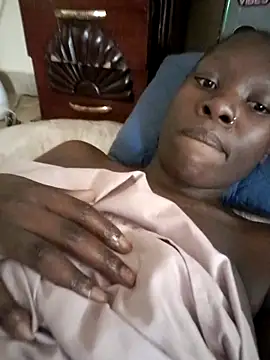 Snapshot of _BLVCKGIRL_SHERIF chatting on June 18, 2:00 pm BLVCKGIRL SHERIF online show from June 18, 2:00 pm