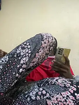 Snapshot of _BLVCKGIRL_SHERIF chatting on June 2, 1:44 pm BLVCKGIRL SHERIF online show from June 2, 1:44 pm