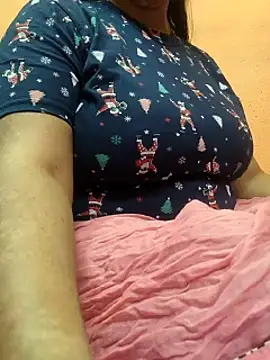 CUTE SOPHIA- online show from March 12, 10:50 pm