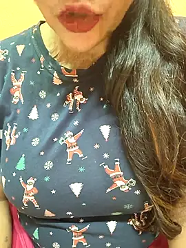 CUTE SOPHIA- online show from March 28, 2:01 am