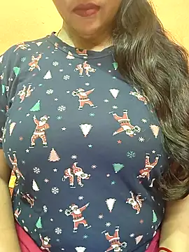 CUTE SOPHIA- online show from April 2, 1:46 am