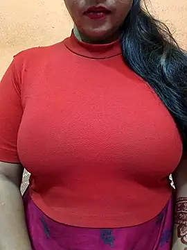 CUTE SOPHIA- online show from April 9, 1:18 am