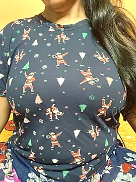 CUTE SOPHIA- online show from March 21, 12:45 am