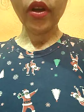 CUTE SOPHIA- online show from May 17, 2:33 am