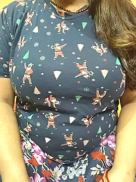 Snapshot of CUTE_SOPHIA- chatting on November 11, 2:17 am CUTE SOPHIA- online show from November 11, 2:17 am