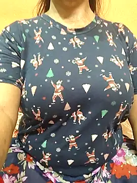 Snapshot of CUTE_SOPHIA- chatting on June 24, 2:10 am CUTE SOPHIA- online show from June 24, 2:10 am