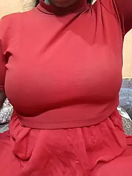 CUTE SOPHIA- online show from March 6, 1:11 am