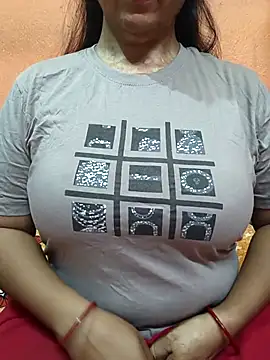 CUTE SOPHIA- online show from April 24, 2:02 am