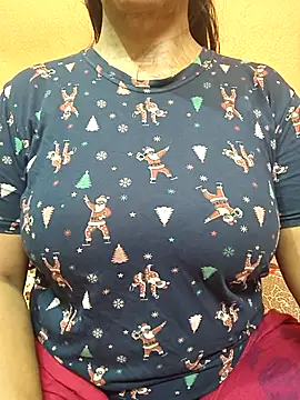 Snapshot of CUTE_SOPHIA- chatting on July 6, 4:41 am CUTE SOPHIA- online show from July 6, 4:41 am