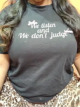 Snapshot of CUTE_SOPHIA- chatting on October 22, 12:21 am CUTE SOPHIA- online show from October 22, 12:21 am