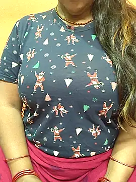 CUTE SOPHIA- online show from February 17, 1:14 am