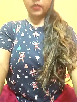 CUTE SOPHIA- online show from April 1, 1:51 am