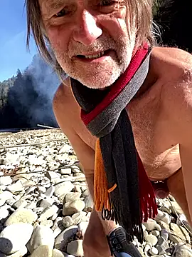 artXhibitor online show from February 26, 1:00 pm