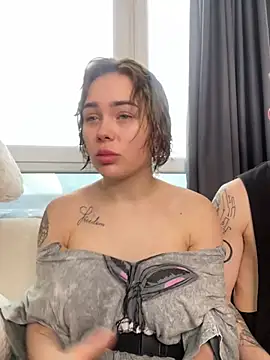 GroteskJane online show from February 15, 12:37 pm