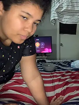 KittyLoroi online show from October 29, 12:53 am