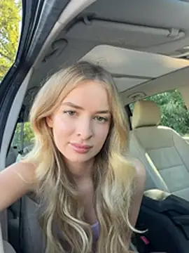 EvieEvans online show from July 10, 3:45 pm