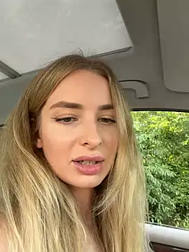 EvieEvans online show from June 28, 3:40 pm