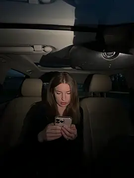 EvieEvans online show from March 1, 5:46 pm