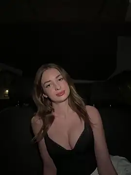 EvieEvans online show from November 4, 5:17 pm