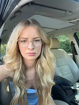 EvieEvans online show from July 9, 4:17 pm