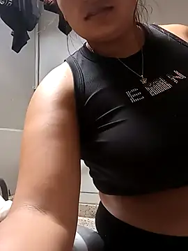 Snapshot of stefanie010 chatting on December 3, 7:24 pm stefanie010 online show from December 3, 7:24 pm