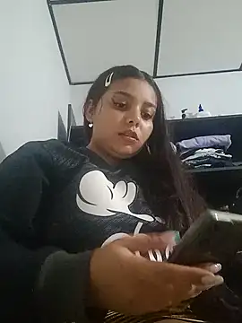 Snapshot of stefanie010 chatting on December 28, 11:05 pm stefanie010 online show from December 28, 11:05 pm