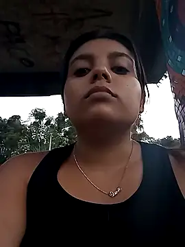 Snapshot of stefanie010 chatting on January 19, 8:41 pm stefanie010 online show from January 19, 8:41 pm