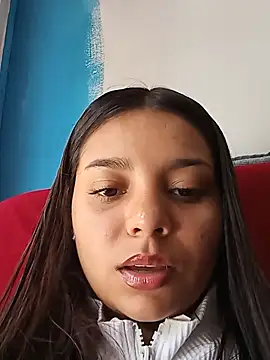 stefanie010 online show from August 2, 4:15 pm