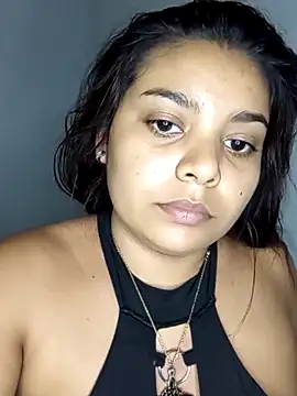 stefanie010 online show from February 6, 7:32 pm