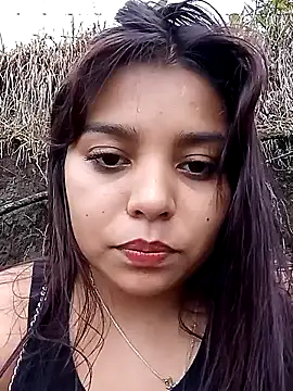 Snapshot of stefanie010 chatting on January 5, 1:36 pm stefanie010 online show from January 5, 1:36 pm