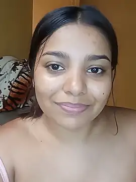 stefanie010 online show from May 12, 4:02 pm