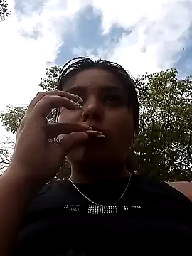 Snapshot of stefanie010 chatting on January 10, 3:06 pm stefanie010 online show from January 10, 3:06 pm