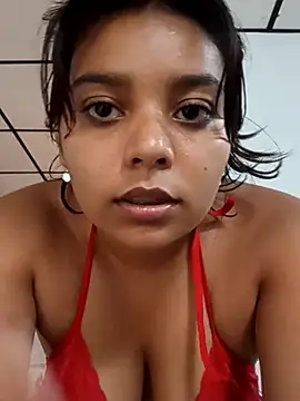 Snapshot of stefanie010 chatting on February 14, 3:36 pm stefanie010 online show from February 14, 3:36 pm