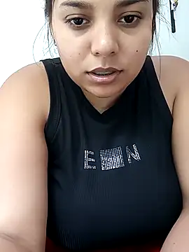stefanie010 online show from March 7, 7:19 pm