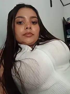 stefanie010 online show from June 20, 7:08 pm