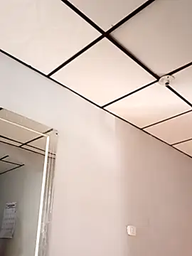 Snapshot of stefanie010 chatting on March 21, 3:13 pm stefanie010 online show from March 21, 3:13 pm